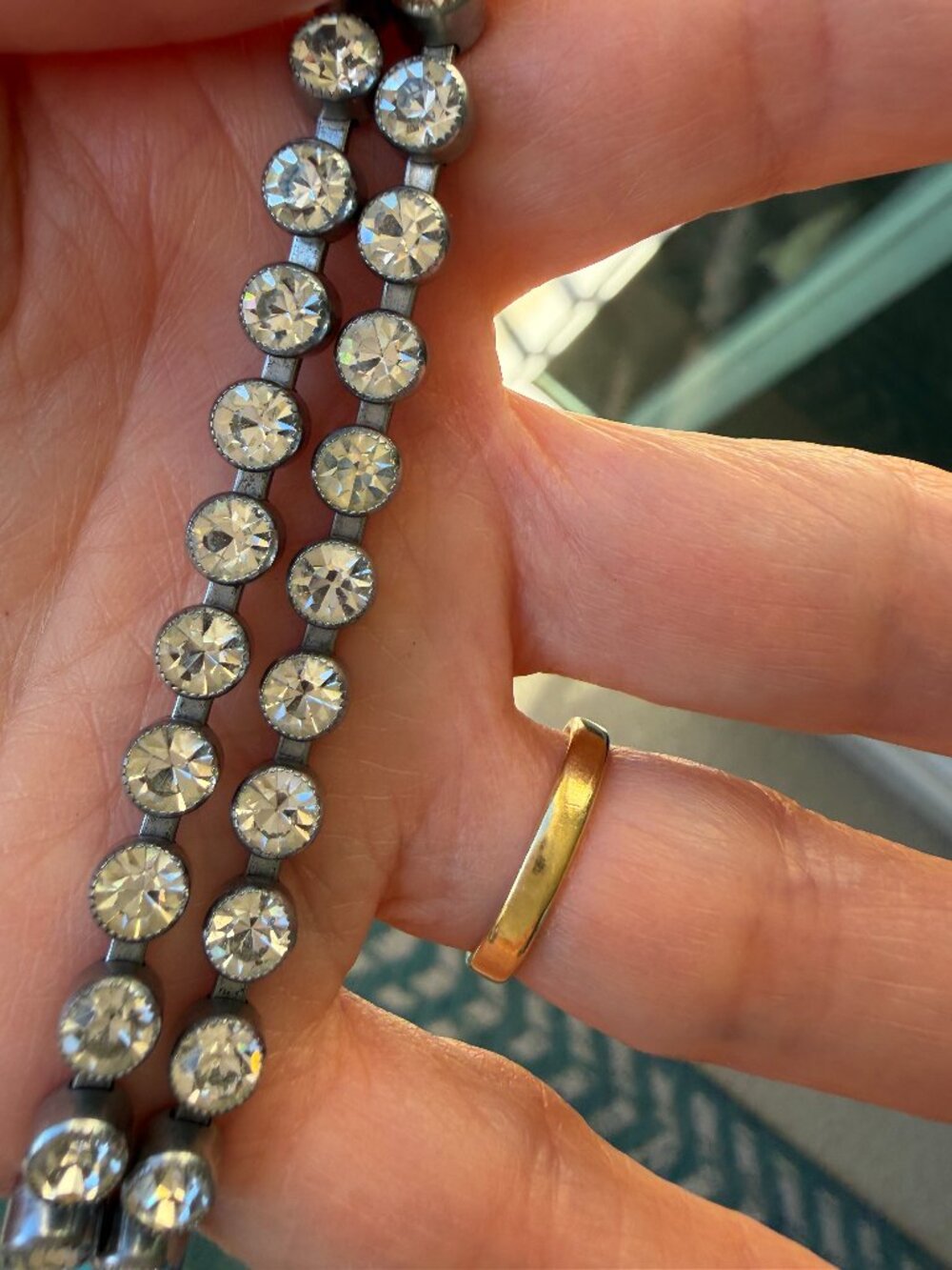 Beautiful vintage Riviere clear paste choker glitters like diamonds, 15"
